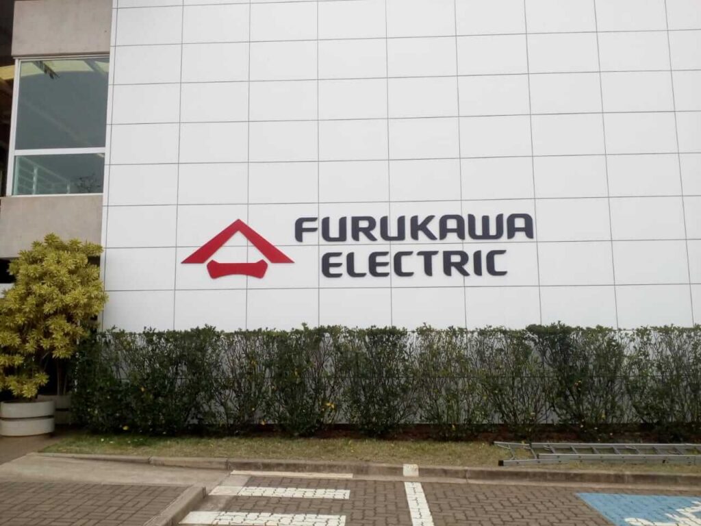 Fachadas comerciais Furukawa Electrics